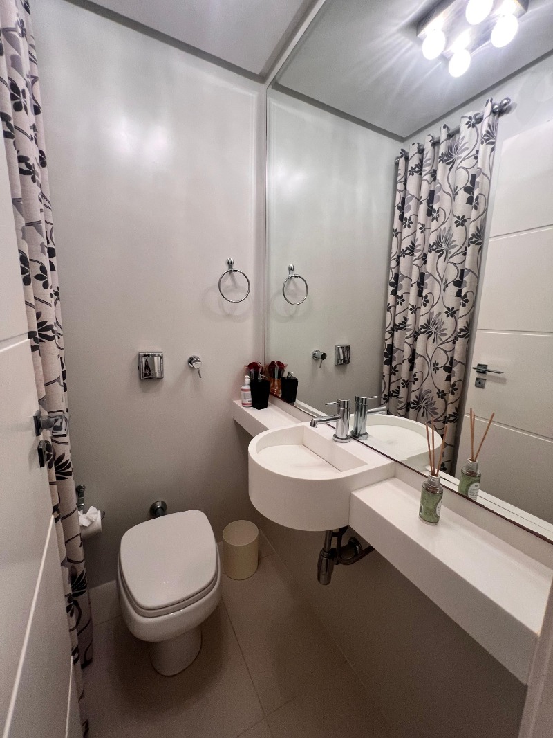 WhatsApp Image 2025-08-25 at 09.41.54 (1).jpeg