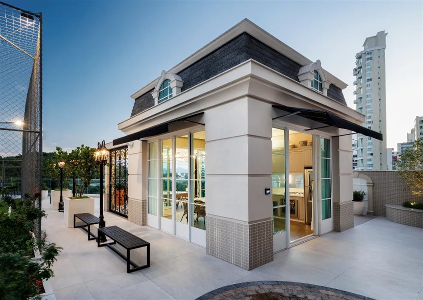 AURORA_-_SUNSET_GRILL_(3).jpg-name-2915df7eb50cdd807855d6dc0fe4749a8bd0743291017eeca9026cc1be92ff53.