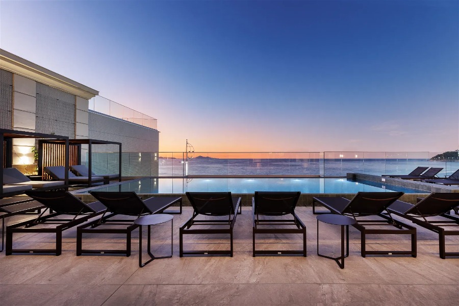 AURORA_-_PISCINA_EXTERNA_(4).jpg-name-bf522e4e2fab30b6237300a5afbfaf568ebf089452e3797d5de9351ca8476d