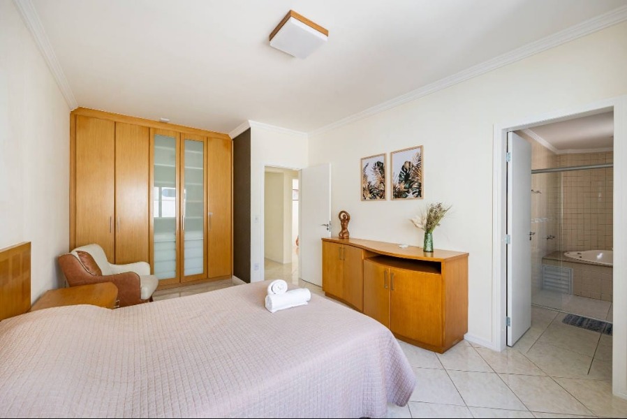 WhatsApp Image 2025-11-11 at 14.06.52 (3).jpeg