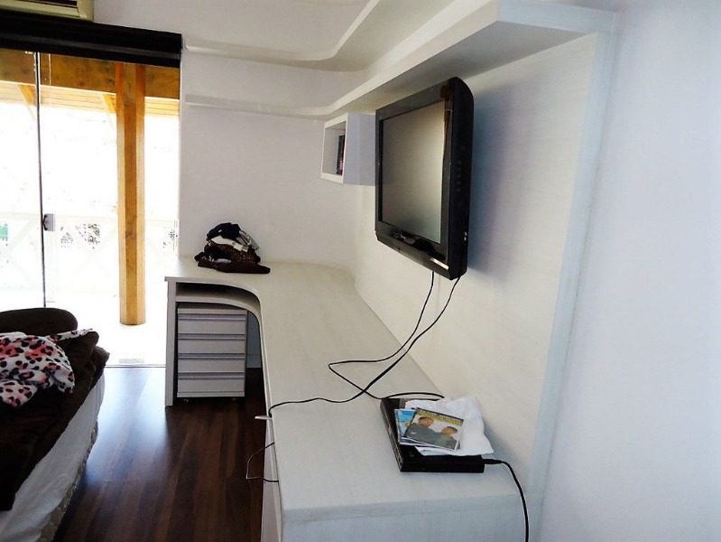 WhatsApp Image 2025-08-20 at 13.56.04 (2).jpeg