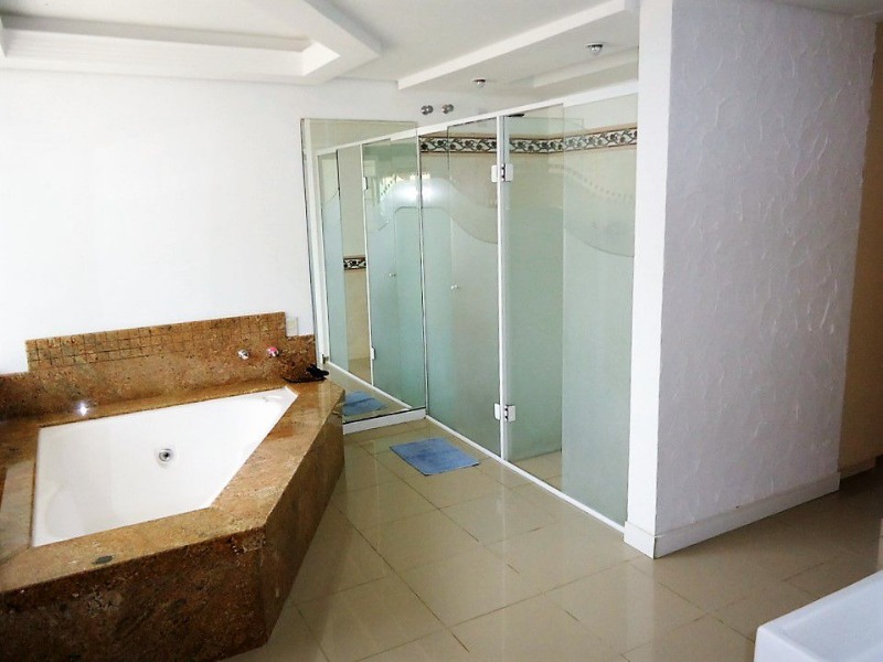 WhatsApp Image 2025-08-20 at 13.56.09.jpeg