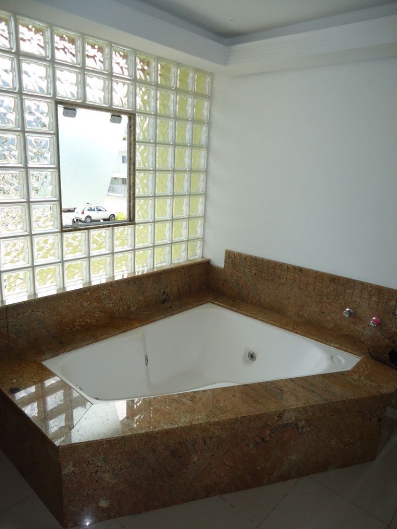 WhatsApp Image 2025-08-20 at 13.56.05 (1).jpeg