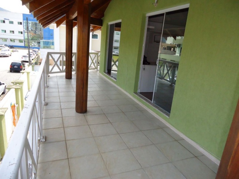 WhatsApp Image 2025-08-20 at 13.56.07 (2).jpeg