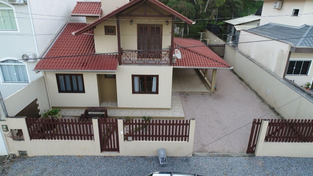 WhatsApp Image 2025-11-26 at 16.55.13 (1).jpeg