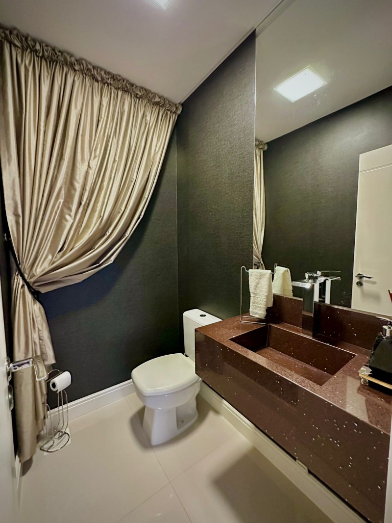 WhatsApp Image 2025-11-29 at 10.52.32.jpeg