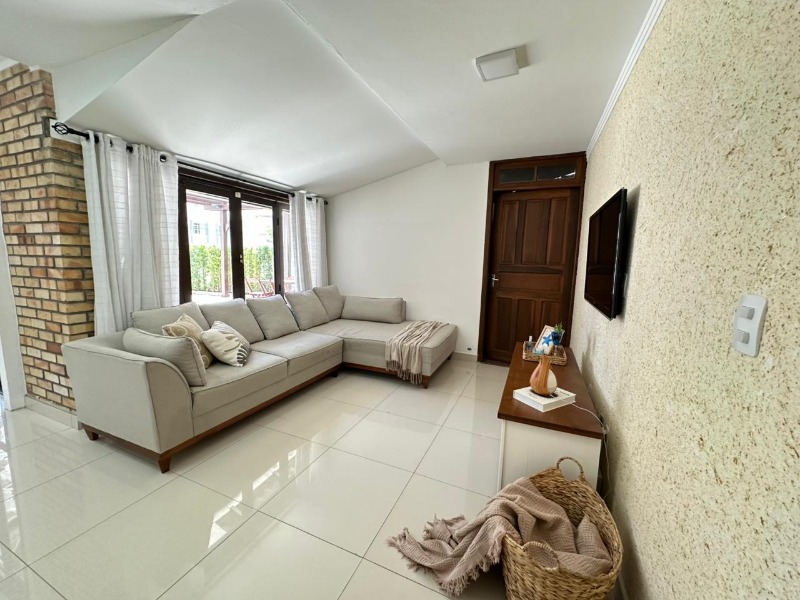 WhatsApp Image 2025-12-15 at 09.40.51 (3).jpeg